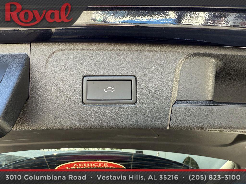 used 2025 Volkswagen Atlas car, priced at $44,680