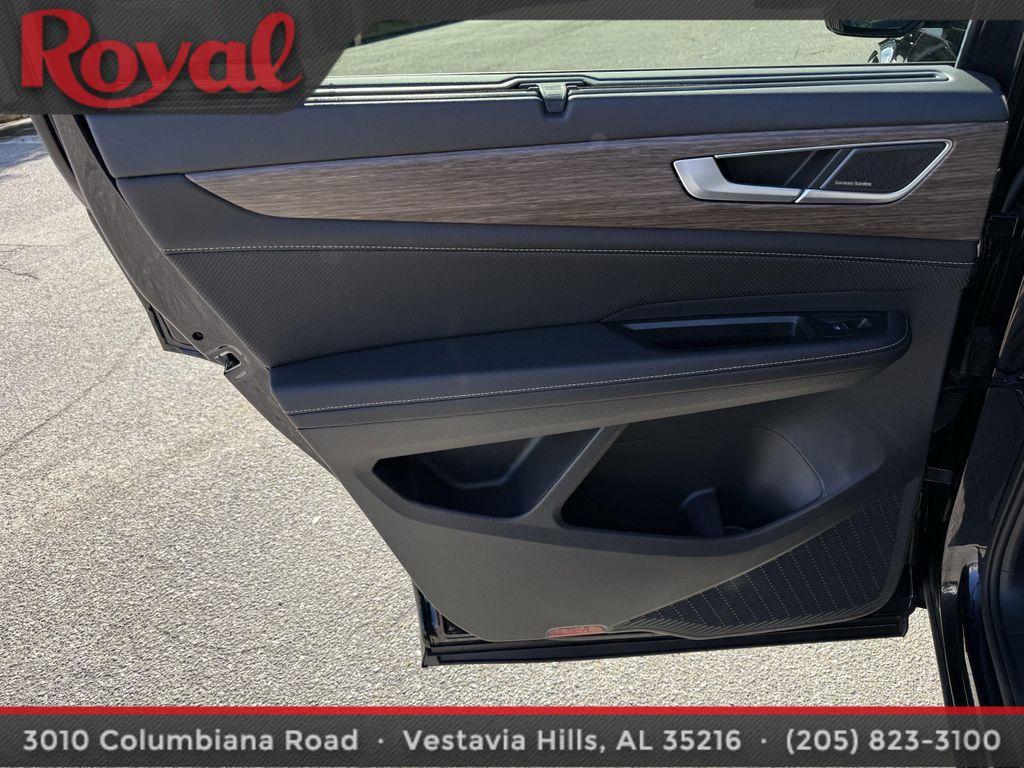 used 2025 Volkswagen Atlas car, priced at $44,680