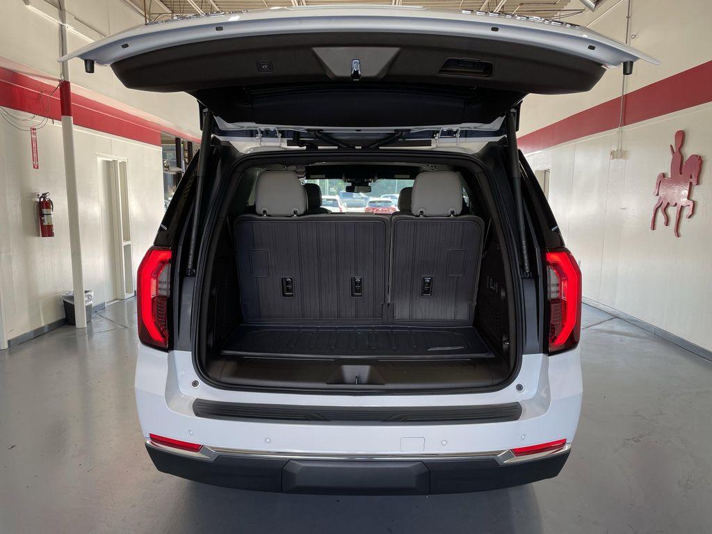 new 2025 GMC Yukon car, priced at $71,710