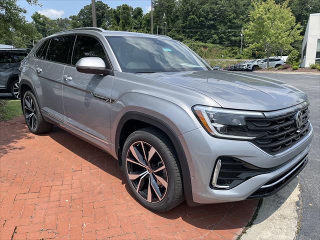 new 2025 Volkswagen Atlas Cross Sport car, priced at $52,625