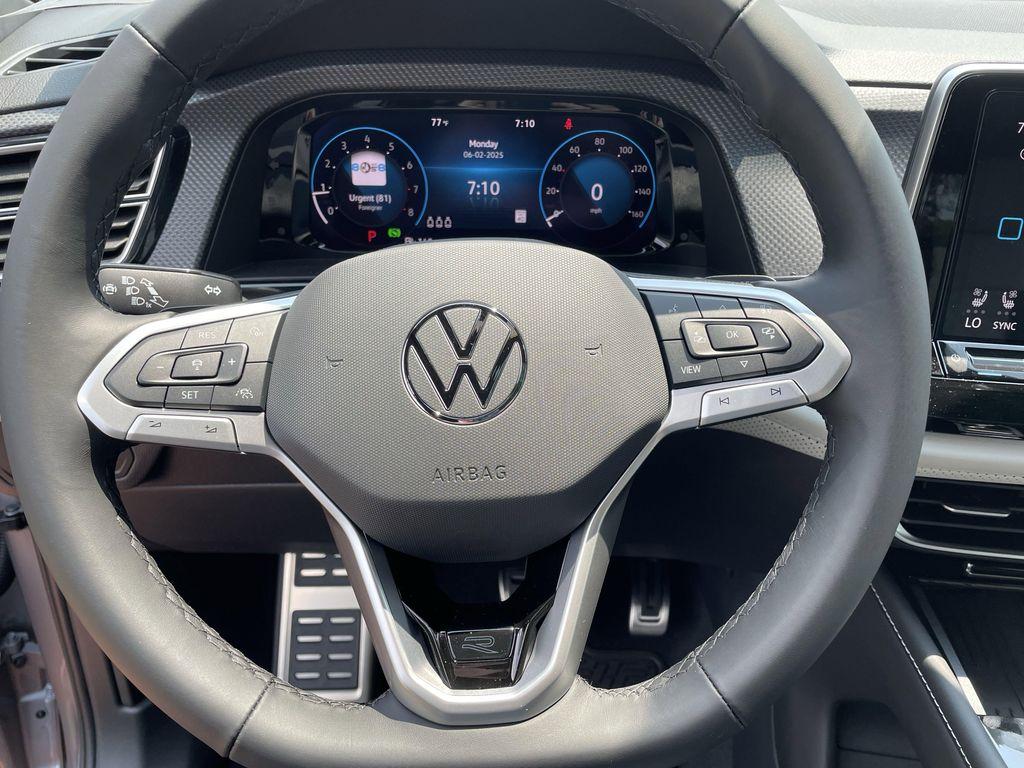 new 2025 Volkswagen Atlas Cross Sport car, priced at $50,625