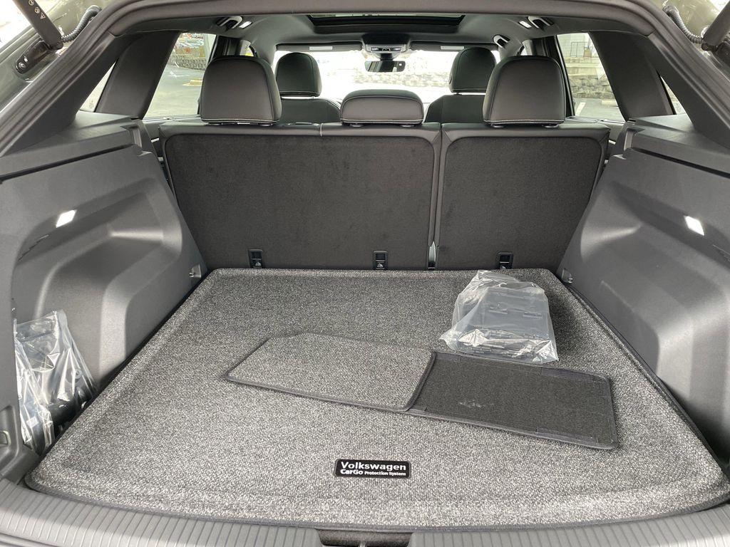 new 2026 Volkswagen Atlas Cross Sport car, priced at $43,558