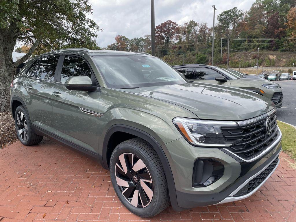 new 2026 Volkswagen Atlas Cross Sport car, priced at $43,558