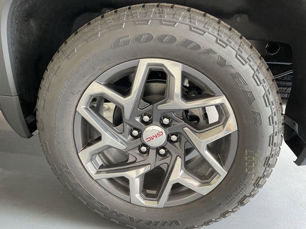 new 2026 GMC Sierra 1500 car, priced at $67,385