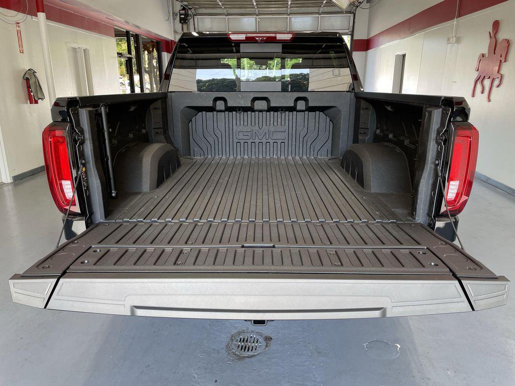 new 2025 GMC Sierra 1500 car, priced at $83,135