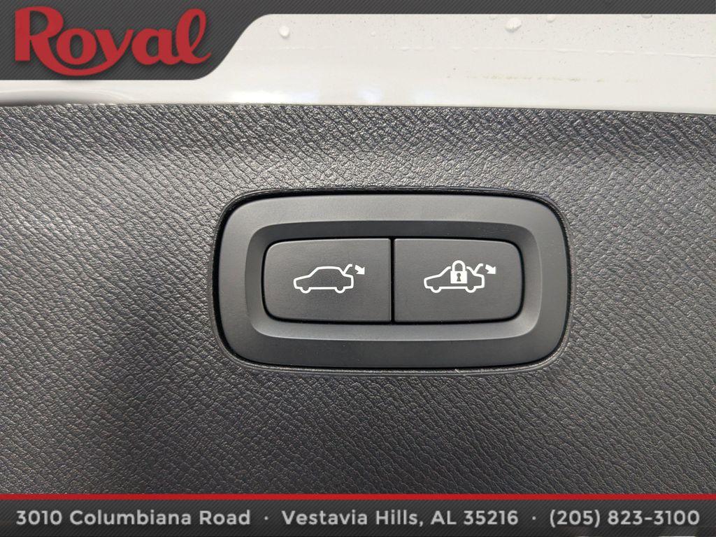 used 2023 Volvo XC90 car, priced at $48,895