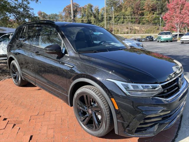 new 2024 Volkswagen Tiguan car, priced at $33,389