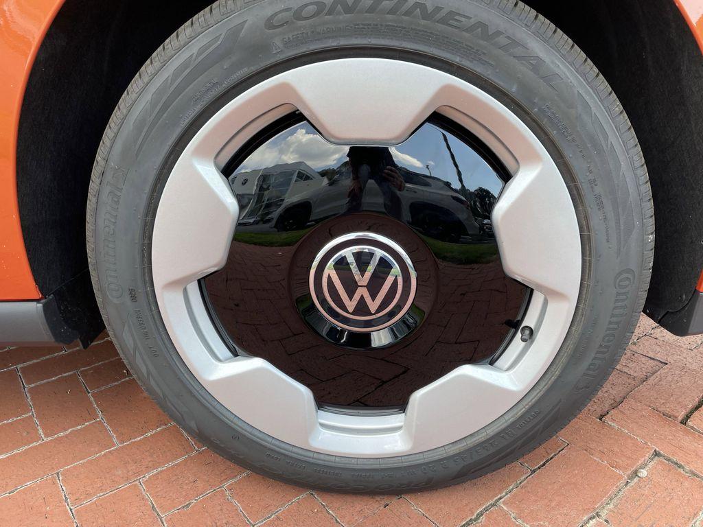 new 2025 Volkswagen ID. Buzz car, priced at $65,912
