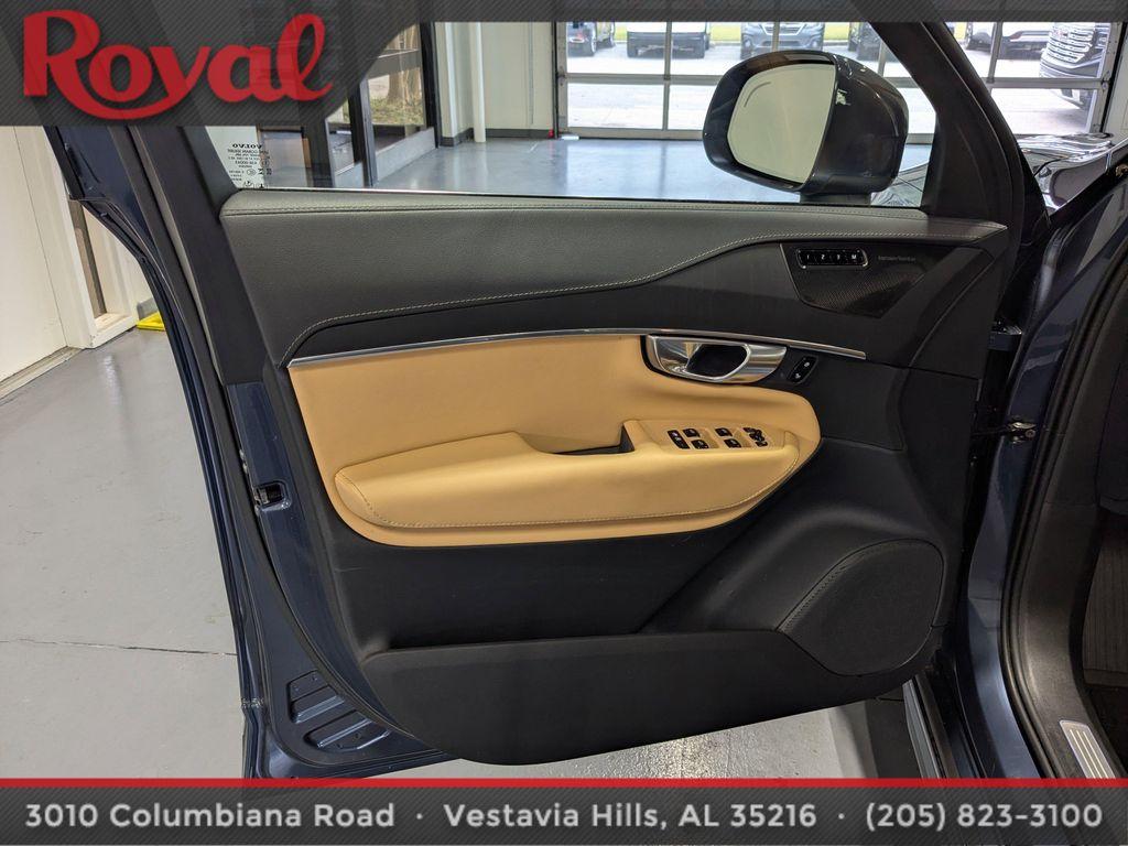 used 2024 Volvo XC90 car