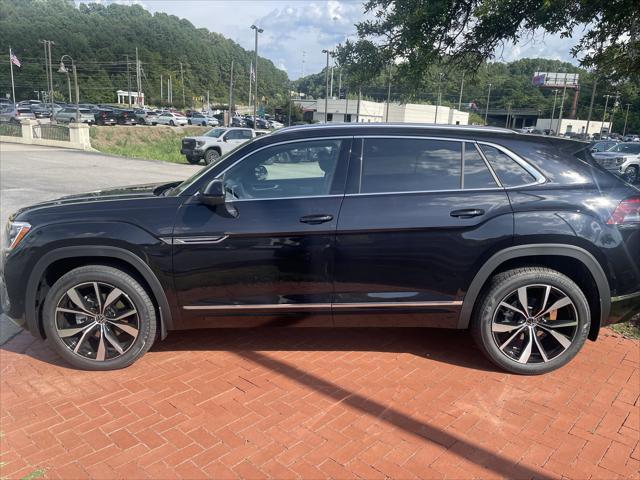 new 2025 Volkswagen Atlas Cross Sport car, priced at $50,625