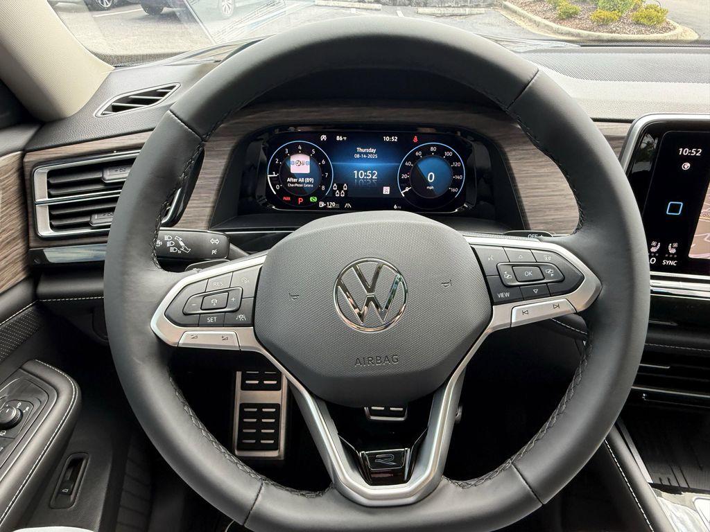 new 2026 Volkswagen Atlas car, priced at $55,585