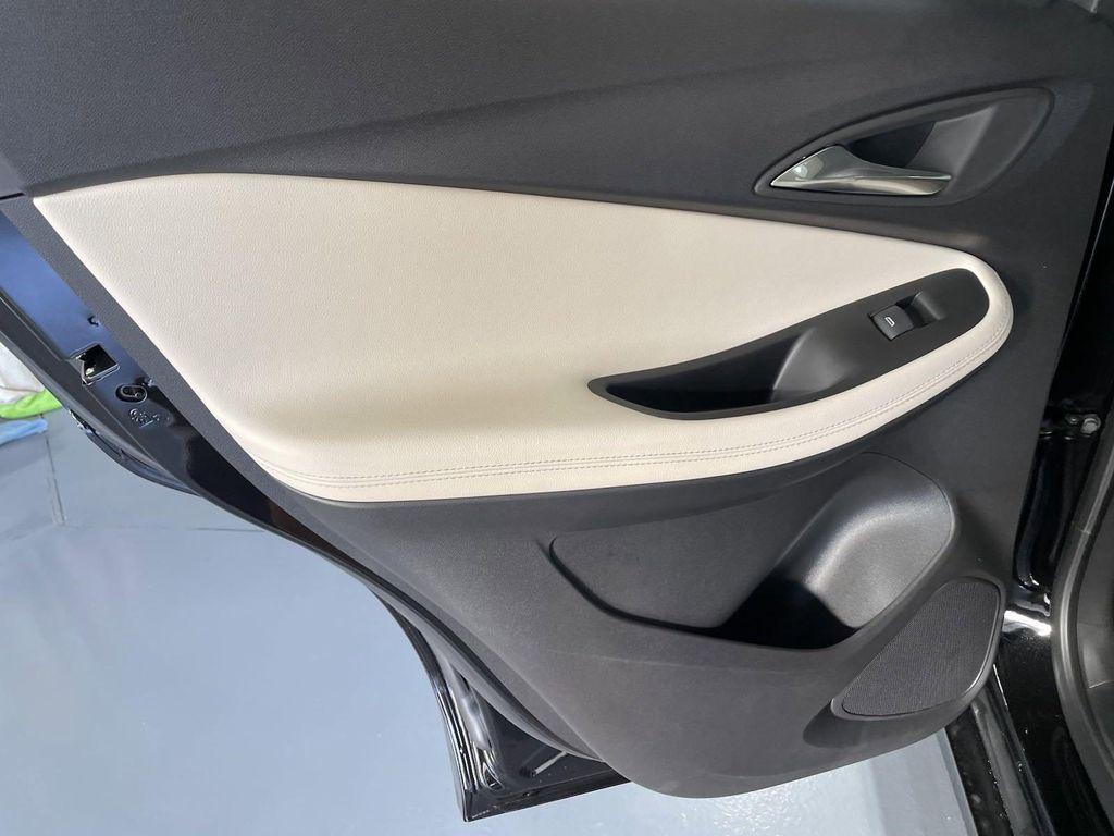 new 2025 Buick Encore GX car, priced at $29,575