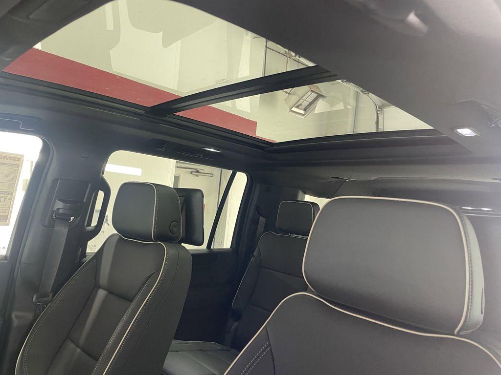 new 2026 GMC Yukon XL car, priced at $82,470