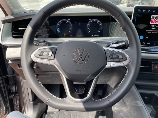 new 2025 Volkswagen Tiguan car, priced at $35,421