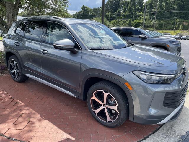new 2025 Volkswagen Tiguan car, priced at $35,421