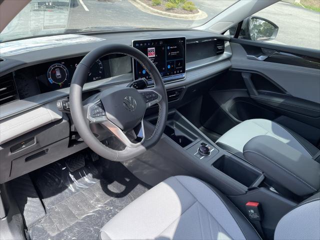 new 2025 Volkswagen Tiguan car, priced at $35,421