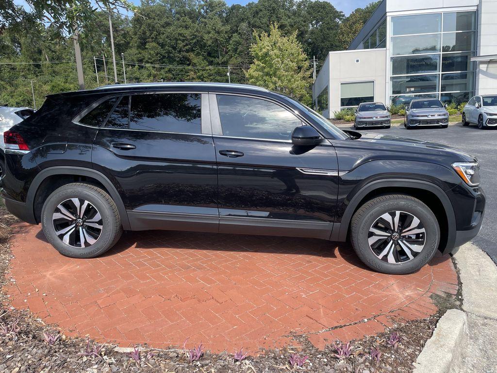 new 2026 Volkswagen Atlas Cross Sport car, priced at $38,560