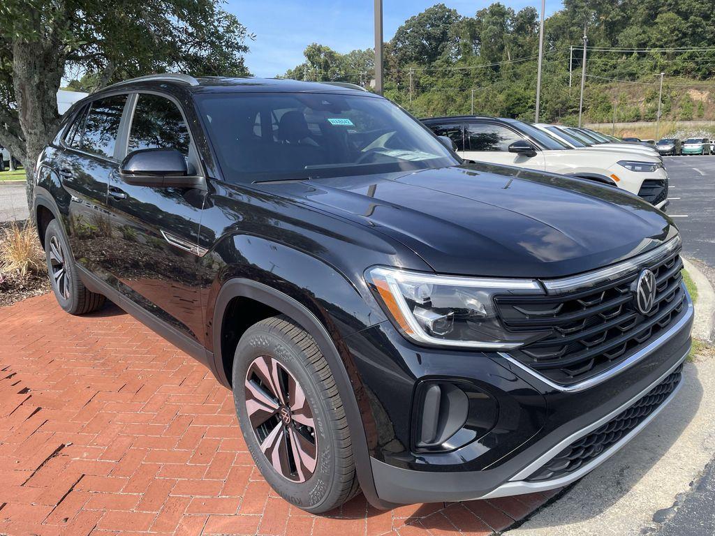 new 2026 Volkswagen Atlas Cross Sport car, priced at $38,560