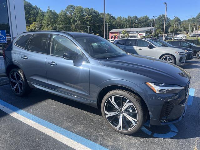 new 2025 Volvo XC60 car, priced at $60,635