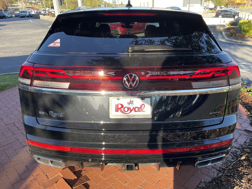 new 2026 Volkswagen Atlas Cross Sport car, priced at $53,260