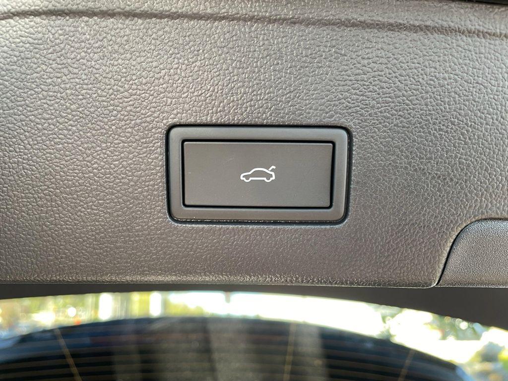 new 2026 Volkswagen Atlas Cross Sport car, priced at $53,260