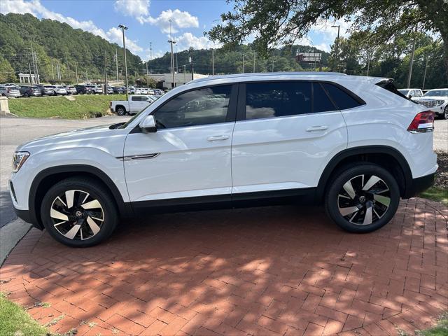 new 2024 Volkswagen Atlas Cross Sport car, priced at $40,056