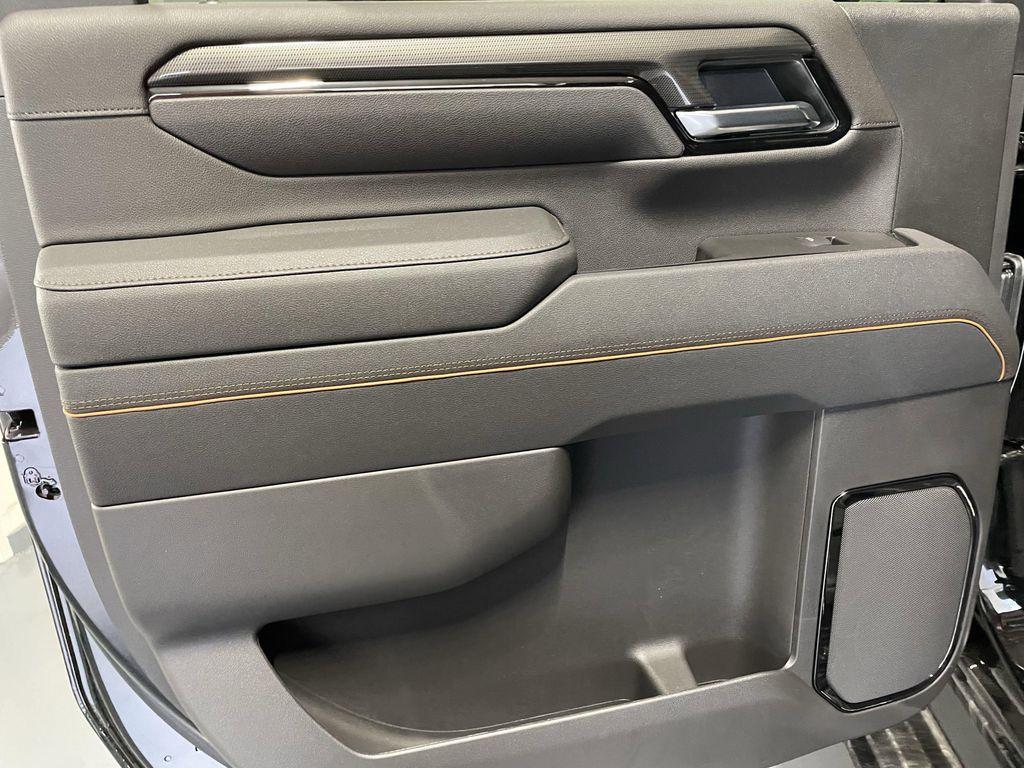 new 2025 GMC Sierra 2500 car, priced at $85,475