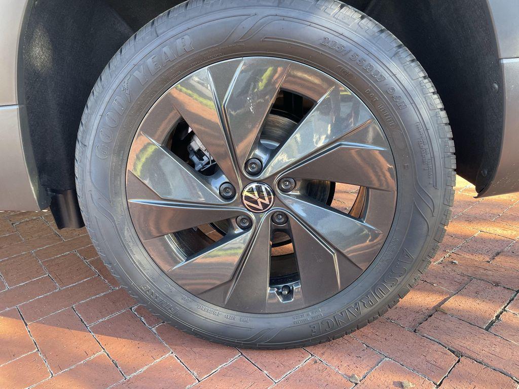 new 2025 Volkswagen Taos car, priced at $25,653