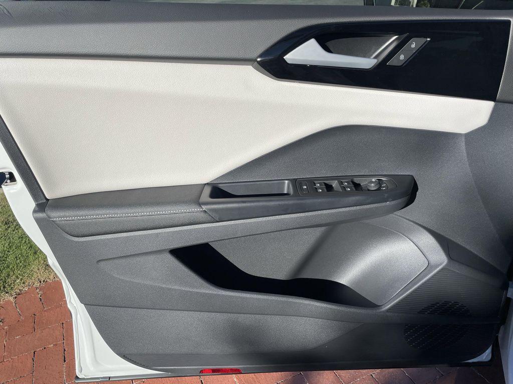 new 2025 Volkswagen Taos car, priced at $25,653
