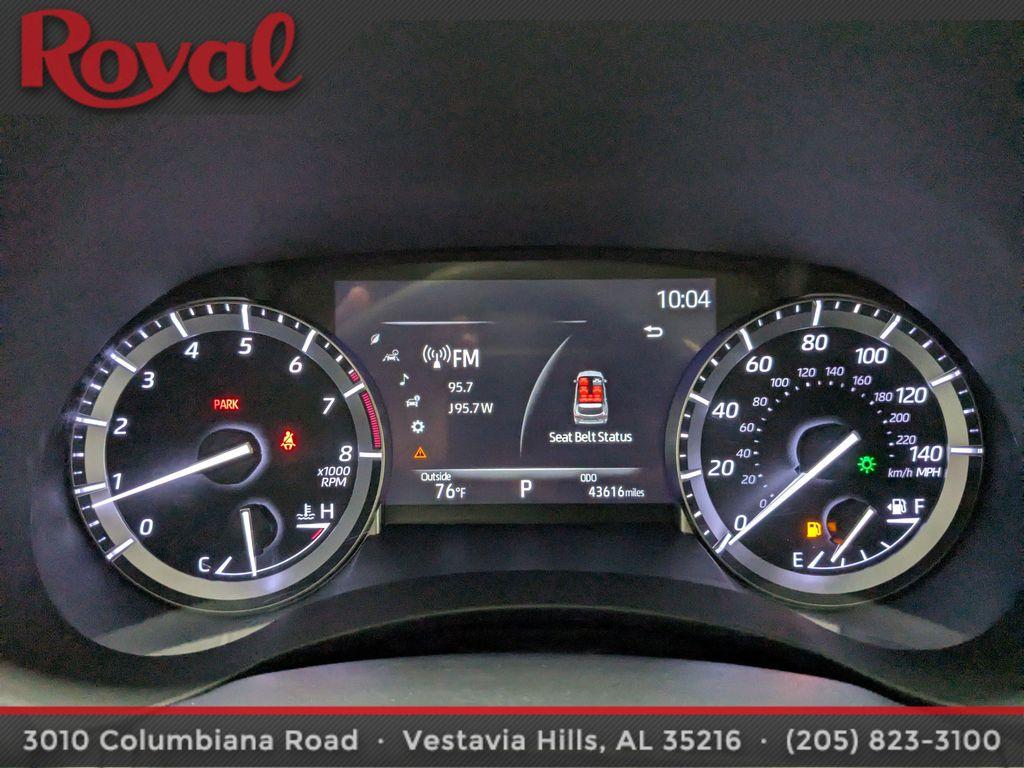 used 2022 Toyota Highlander car, priced at $37,684
