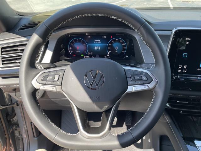 new 2025 Volkswagen Atlas Cross Sport car, priced at $40,552