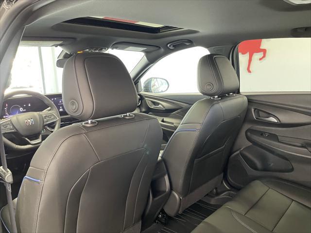 new 2025 Buick Envista car, priced at $29,820