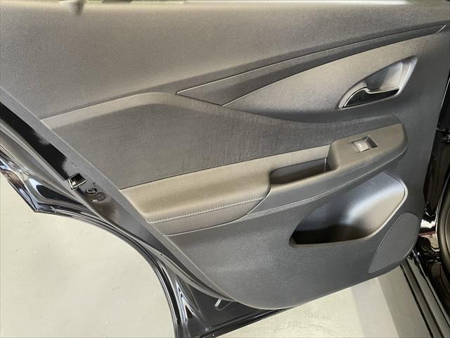 new 2025 Buick Envista car, priced at $29,820