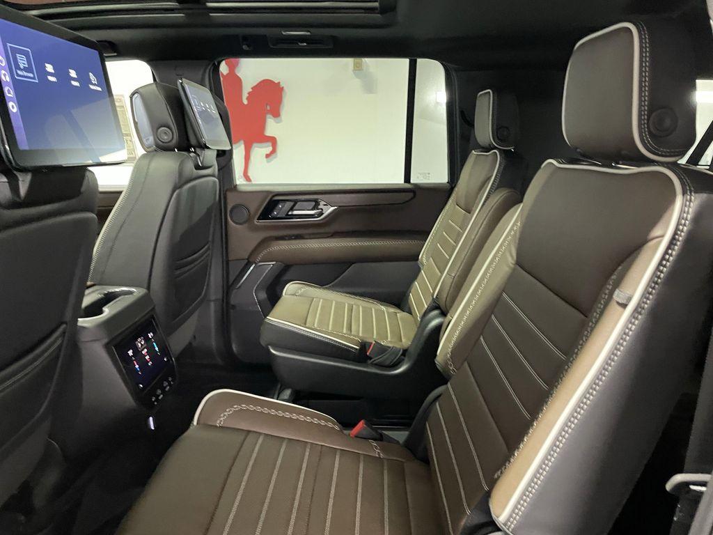 new 2026 GMC Yukon XL car, priced at $111,985