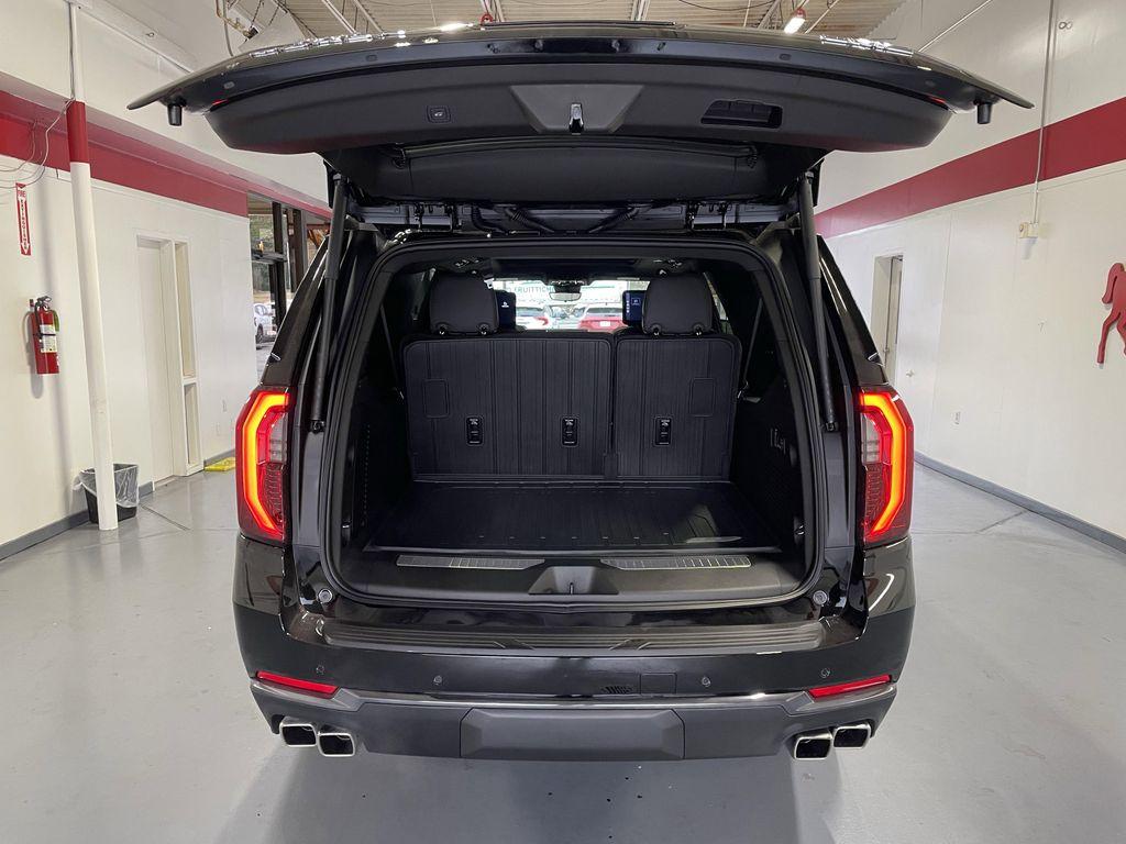 new 2026 GMC Yukon XL car, priced at $111,985