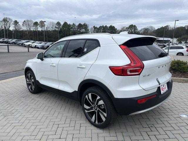 new 2024 Volvo XC40 car, priced at $51,345