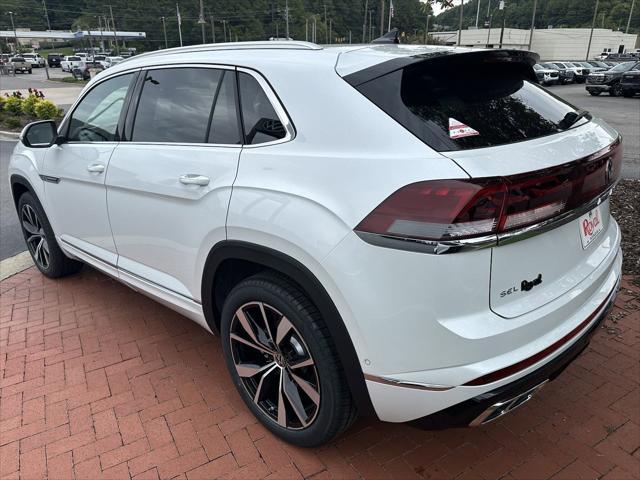 new 2024 Volkswagen Atlas Cross Sport car, priced at $50,799