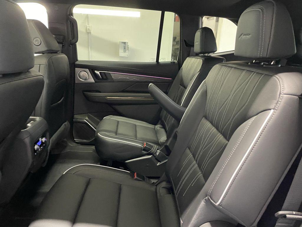 new 2025 Buick Enclave car, priced at $58,600