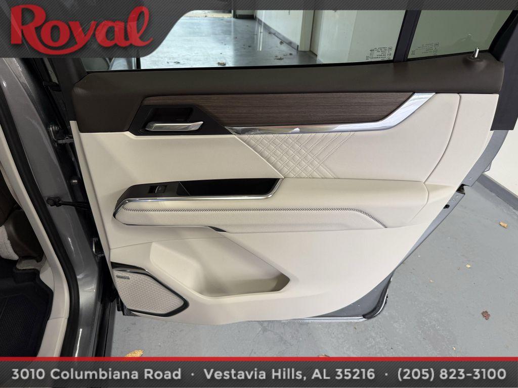 used 2024 GMC Acadia car, priced at $49,989