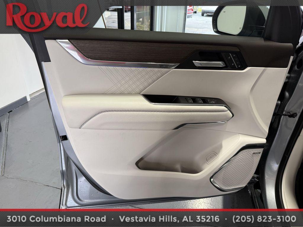 used 2024 GMC Acadia car, priced at $49,989