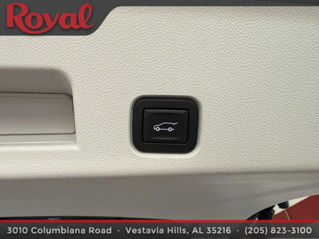 used 2024 GMC Acadia car, priced at $49,989