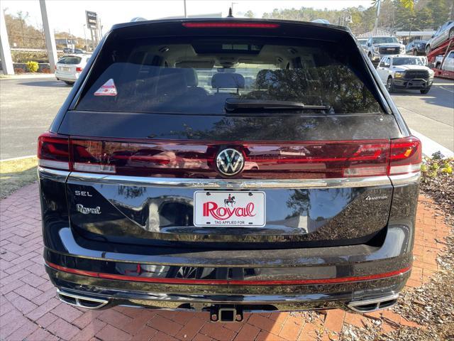 new 2025 Volkswagen Atlas car, priced at $50,874