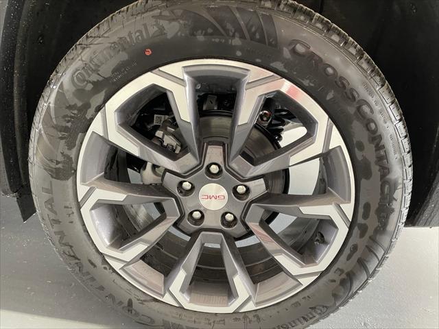 new 2025 GMC Terrain car, priced at $40,120
