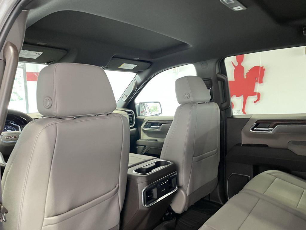 new 2025 GMC Sierra 1500 car, priced at $64,990