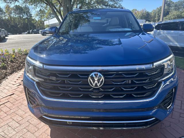 new 2025 Volkswagen Atlas car, priced at $53,663