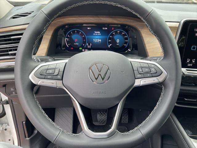 new 2025 Volkswagen Atlas car, priced at $44,137