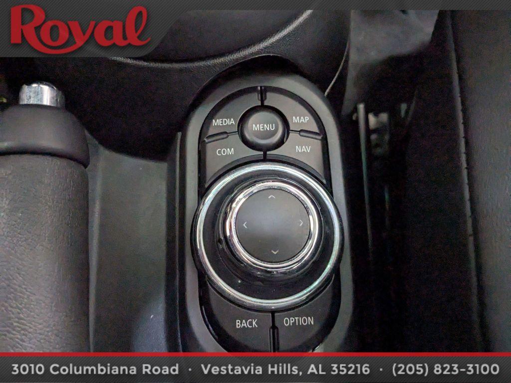 used 2023 MINI Hardtop car, priced at $24,987
