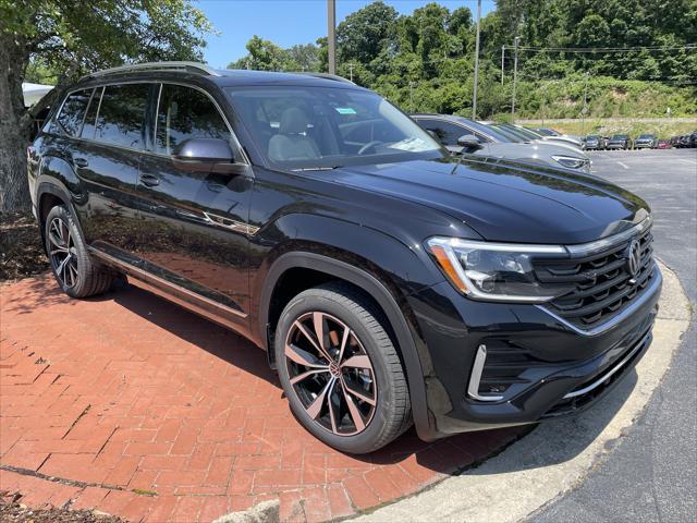 new 2025 Volkswagen Atlas car, priced at $53,836