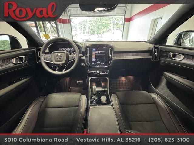 used 2022 Volvo XC40 car, priced at $30,489