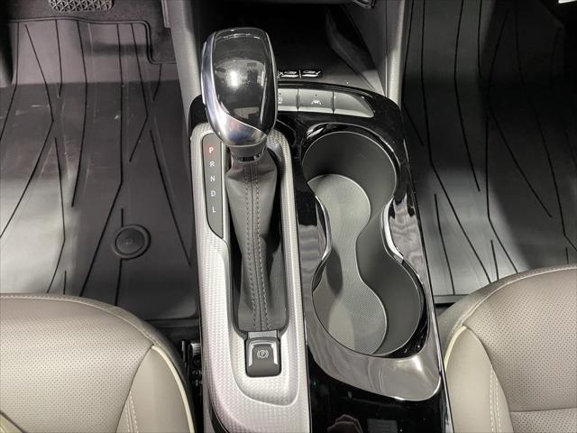 new 2025 Buick Envista car, priced at $31,335